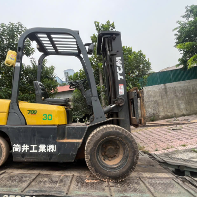Sửa chữa xe nâng tại Đông Anh Hà Nội – Kỹ thuật lưu động, xử lý nhanh sự cố |  Xe Nâng Minh Khôi