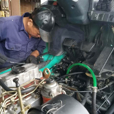 Xe nâng bị tụt càng sau khi tắt máy – Nguyên nhân và cách xử lý tại Hà Nội | Xe Nâng Minh Khôi