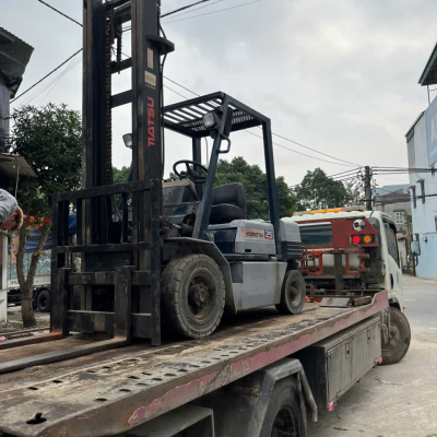 Xe nâng điện Nhật Bãi bị sụt pin nhanh – Nguyên nhân và khắc phục | Xe Nâng Minh Khôi