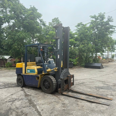 Sửa xe nâng tay tại Bắc Ninh – Thay bánh xe, thay phớt, sửa bơm thủy lực | Xe Nâng Minh Khôi