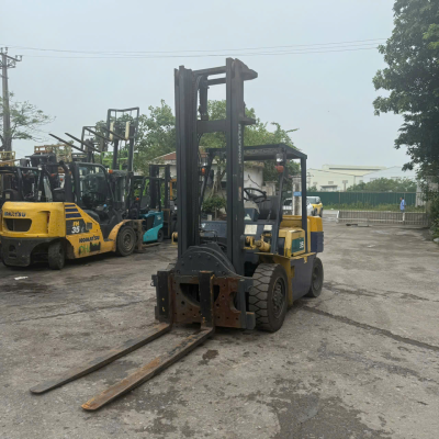 Sửa xe nâng tay tại Hà Nội – Dịch vụ tận nơi cho kho xưởng | Xe Nâng Minh Khôi