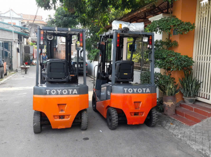 Xe nâng điện 1.5 tấn Toyota chính hãng, bền bỉ | Xe Nâng Minh Khôi