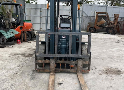 Nên mua xe nâng Nhật Bãi hay thuê xe nâng trong dài hạn?