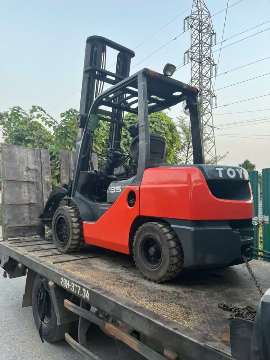 Xe nâng Nhật Bãi phù hợp với trung tâm logistics phía Tây Hà Nội | Xe Nâng Minh Khôi
