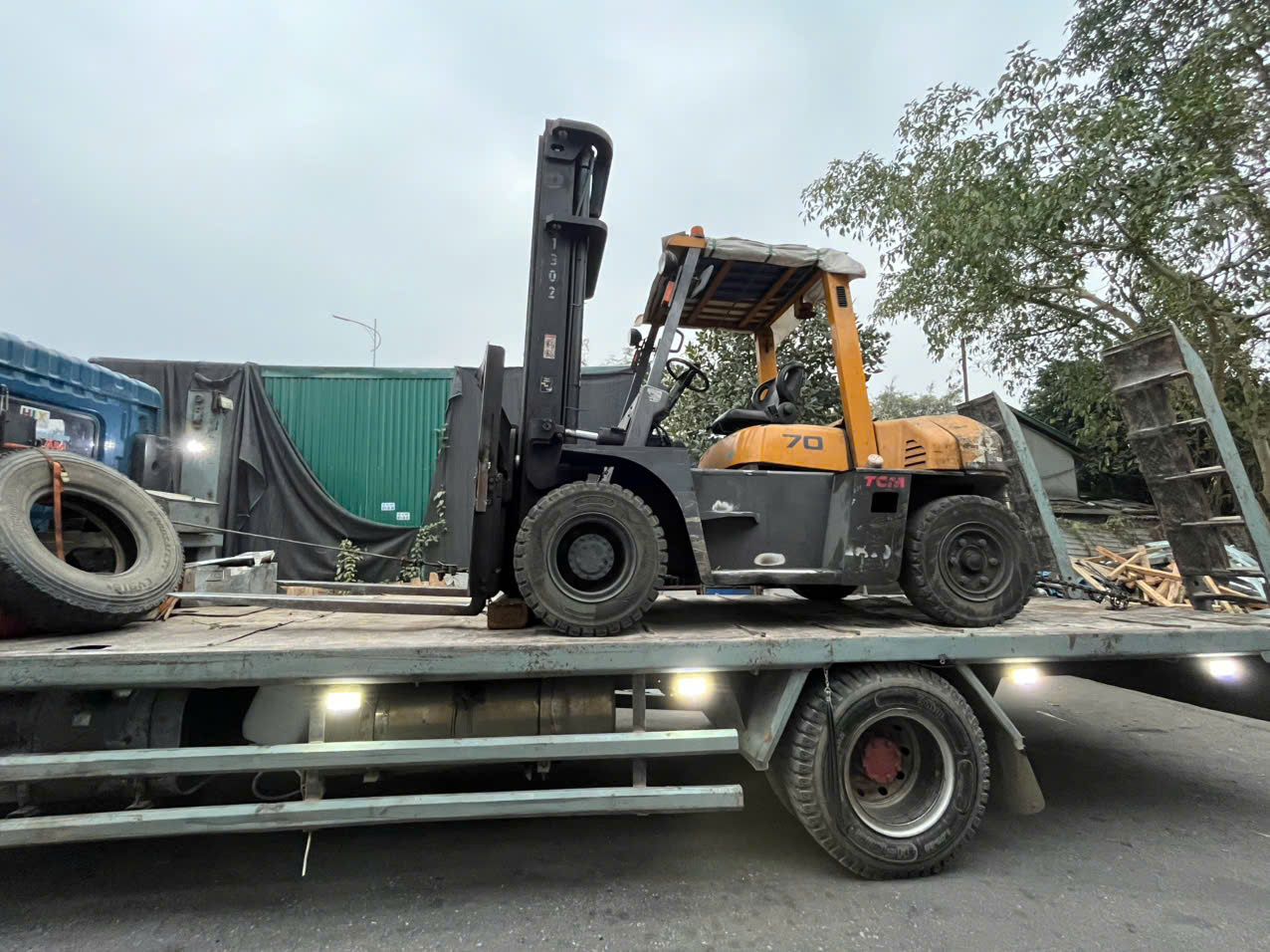 Mua xe nâng Nhật Bãi cho kho lạnh tại Hà Nội – Kinh nghiệm thực tế