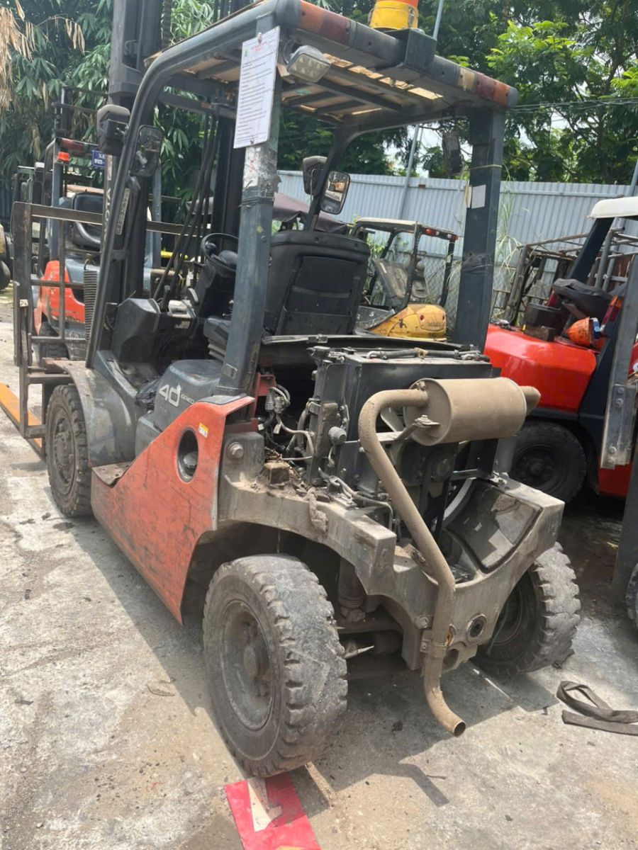 Thu mua xe nâng Nhật Bãi cho doanh nghiệp chuyển đổi sang xe nâng điện tại Hà Nội | Xe Nâng Minh Khôi