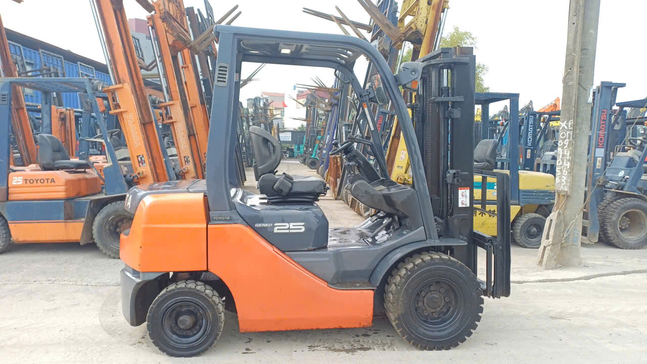 5 lỗi làm gián đoạn hoạt động xe nâng trong nhà máy