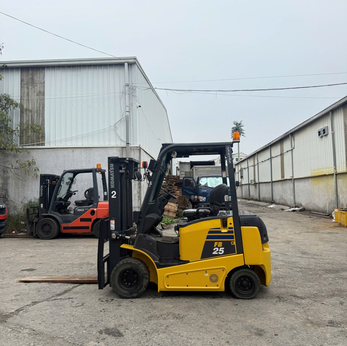 Trao đổi xe nâng Nhật Bãi cũ lấy xe đời mới – Giải pháp tiết kiệm cho doanh nghiệp | Xe Nâng Minh Khôi