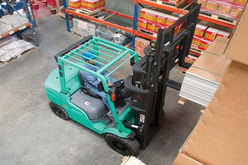 Xe nâng dầu Nhật Bãi cho công trình miền Bắc – Mạnh mẽ, bền bỉ