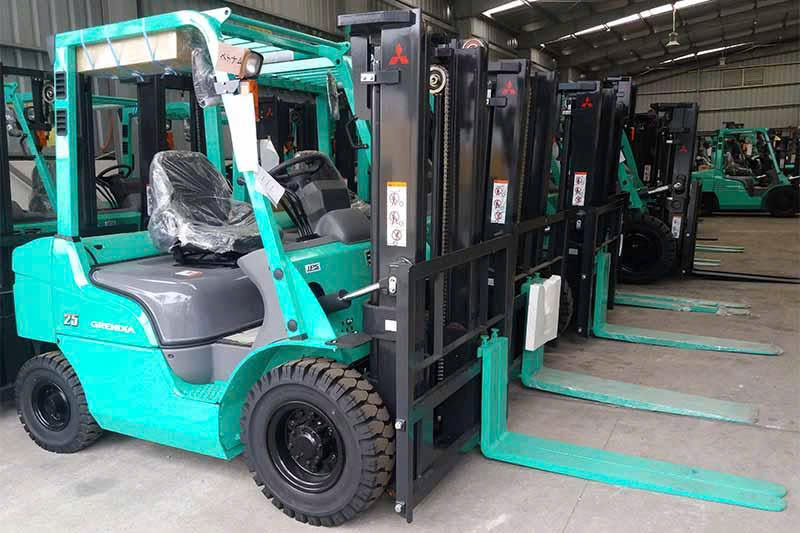 Xe nâng điện tại Hà Nam
