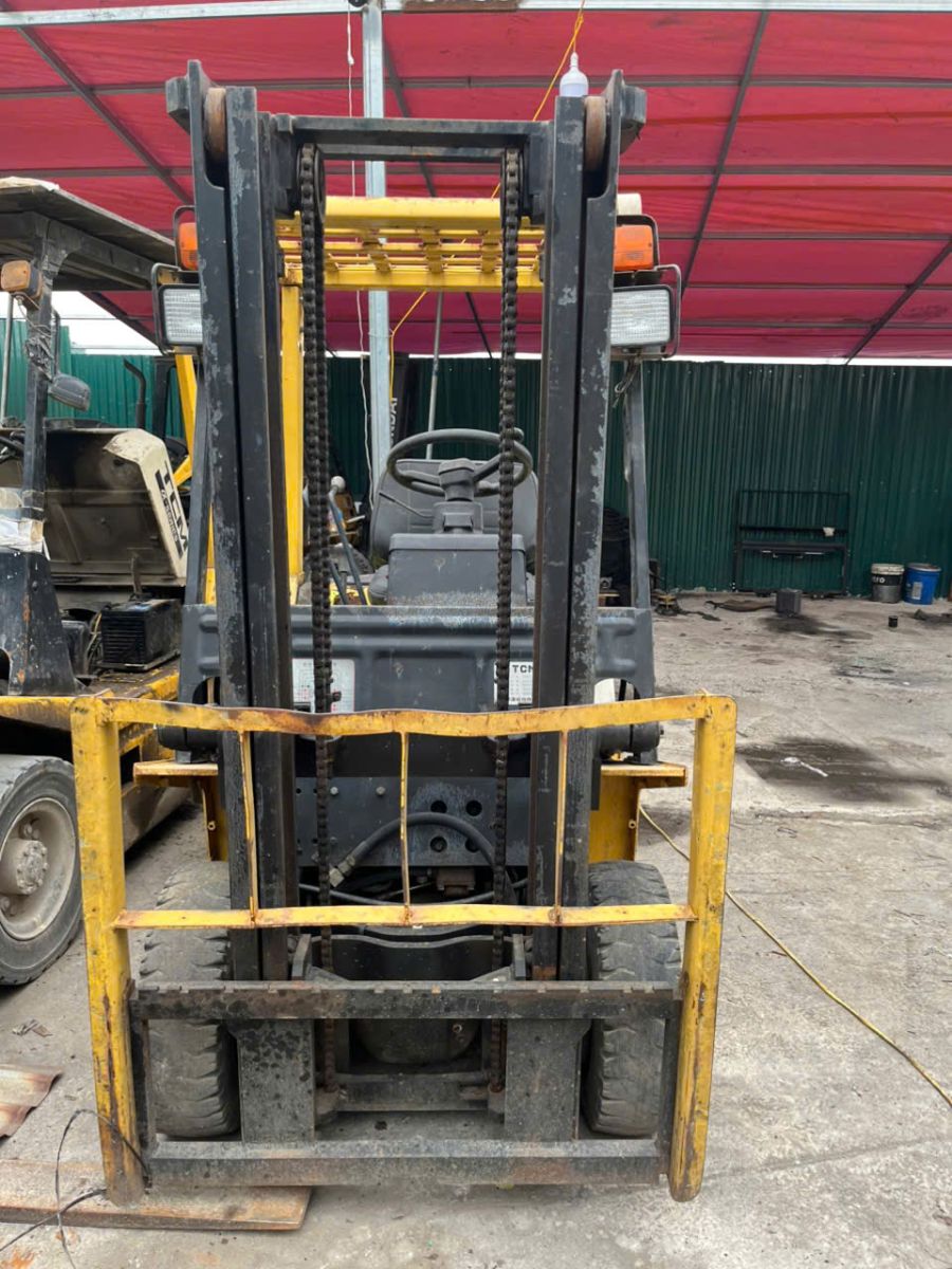 Thu mua xe nâng dầu cũ tại Hà Nội – Giá cao, hỗ trợ vận chuyển