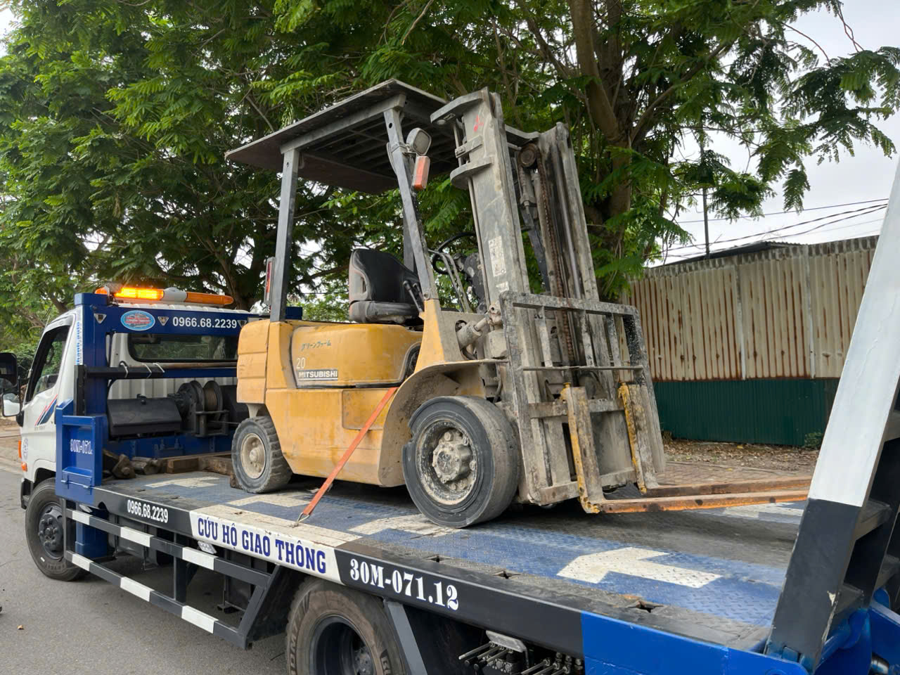 Thu mua xe nâng cũ tại Bắc Giang – Định giá nhanh trong 30 phút | Xe Nâng Minh Khôi