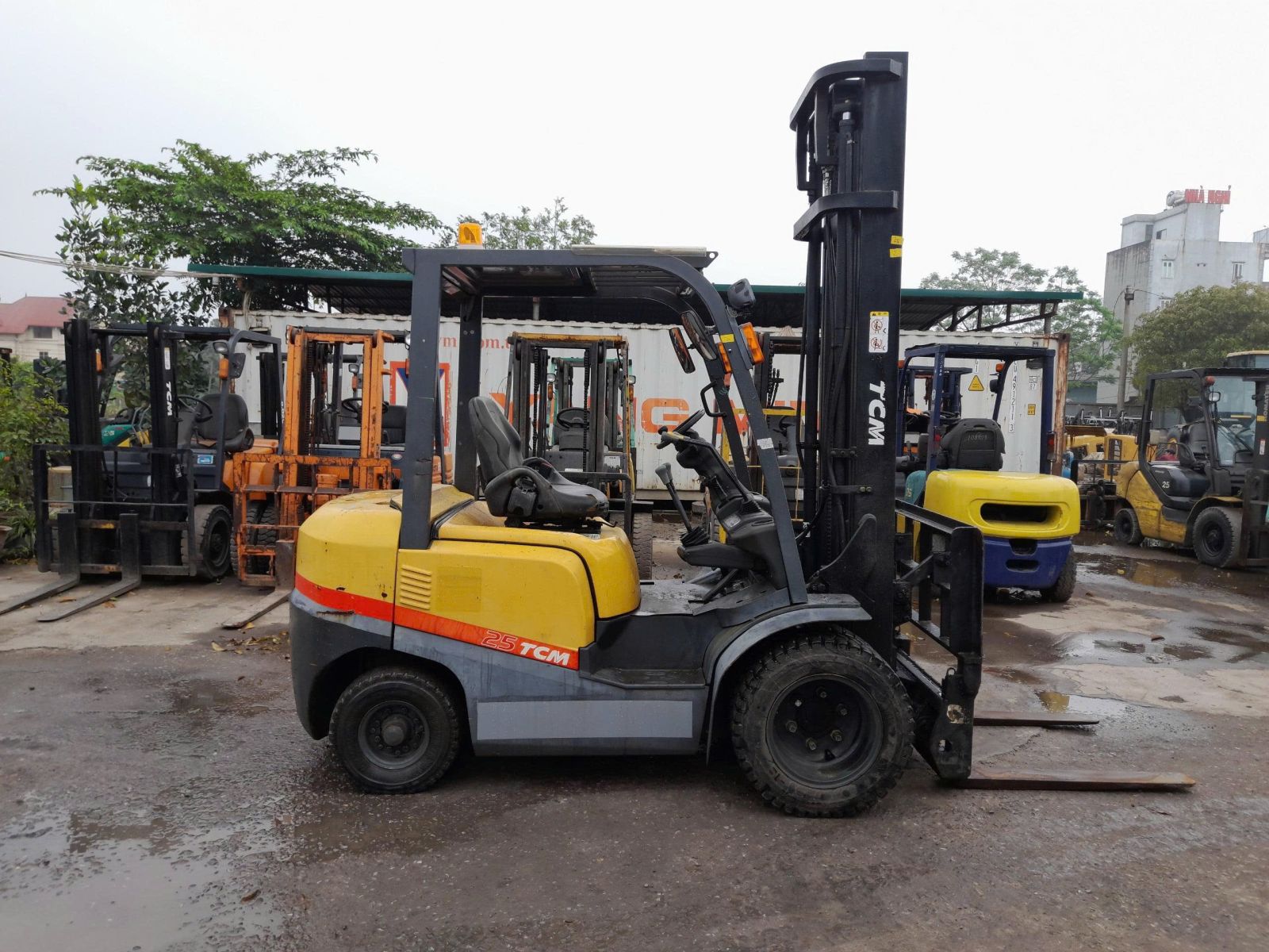 Xe nâng TCM Nhật Bãi tại Hà Nội