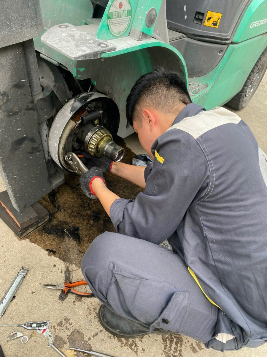 Sửa chữa xe nâng Bắc Giang - Xe Nâng Minh Khôi