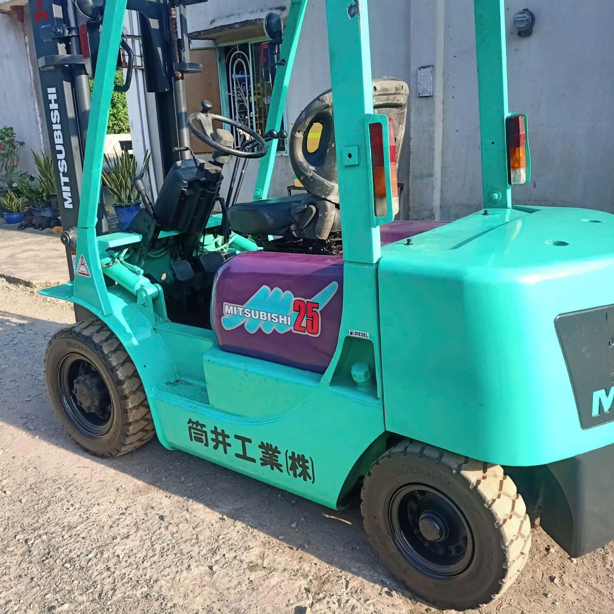 Sửa chữa xe nâng ở KCN Thăng Long II, Hưng Yên | Xe Nâng Minh Khôi