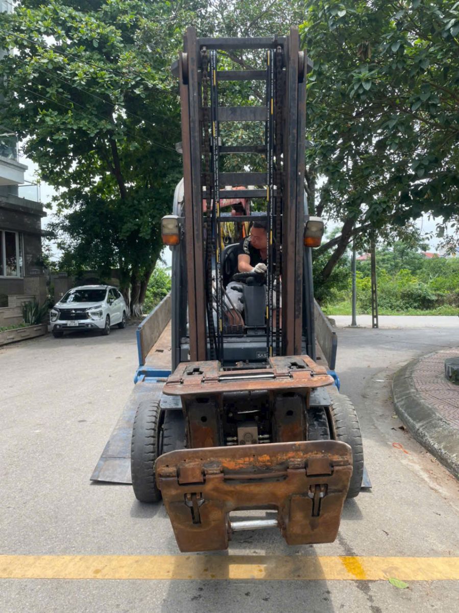 Cho thuê xe nâng điện Bắc Giang, KCN Đình Trám, Vân Trung, Hòa Phú