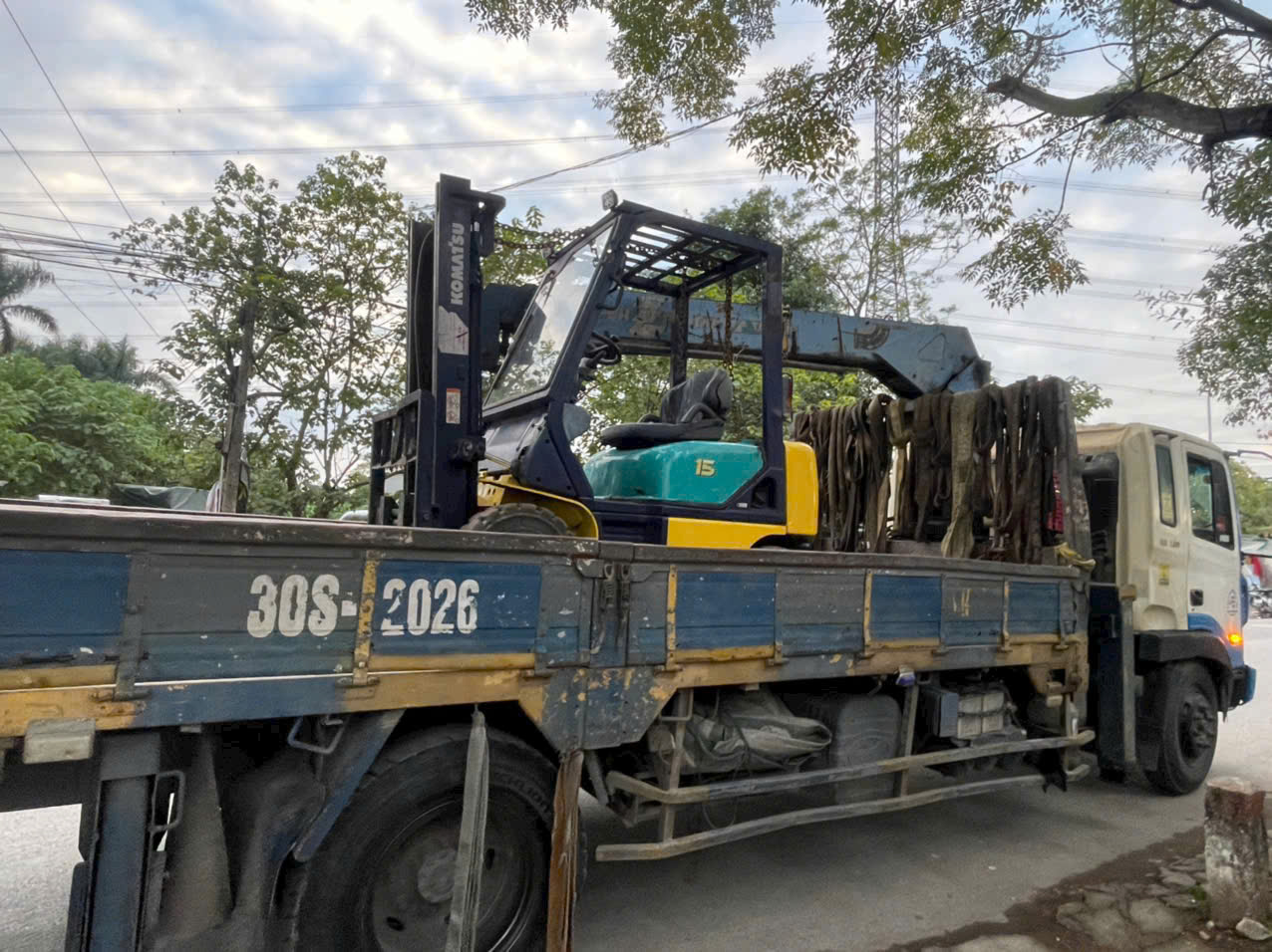Cho thuê xe nâng điện KCN Phố Nối, Thăng Long II, Hưng Yên