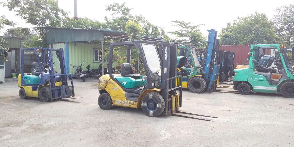 Kinh nghiệm chọn mua xe nâng phù hợp với kho xưởng của bạn | Xe Nâng Minh Khôi