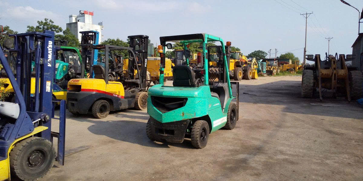 Kinh nghiệm chọn mua xe nâng phù hợp với kho xưởng của bạn | Xe Nâng Minh Khôi