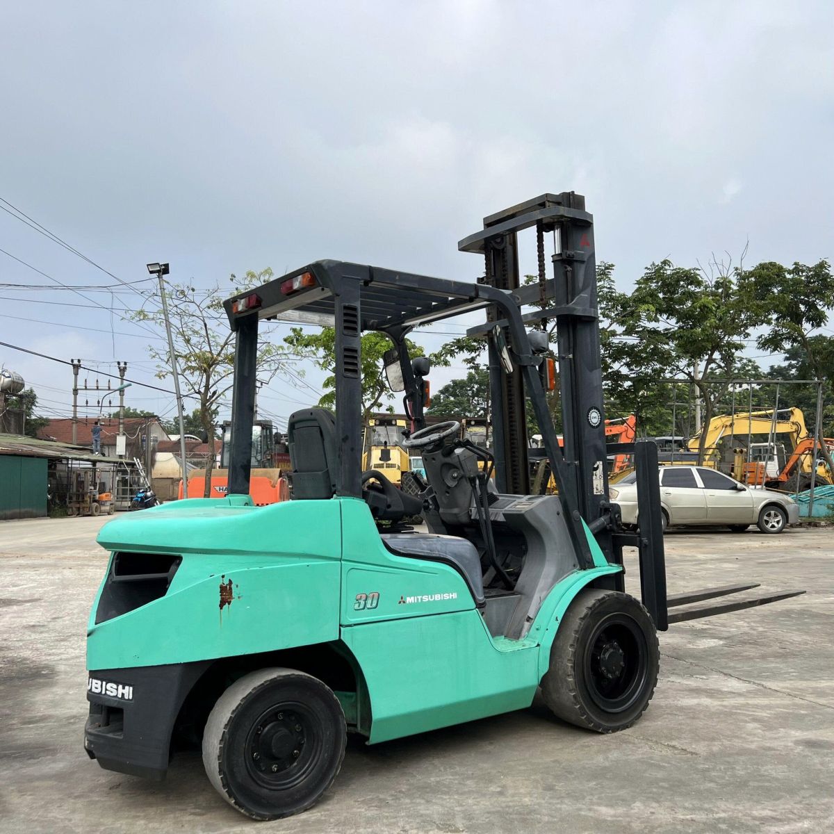 Xe nâng điện ngồi lái 3 tấn Mitsubishi | Xe Nâng Minh Khôi